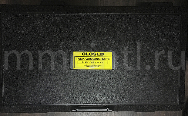 Пластиковый чемодан для рулетки и принадлежностей Пластиковый чемодан для рулетки и принадлежностей